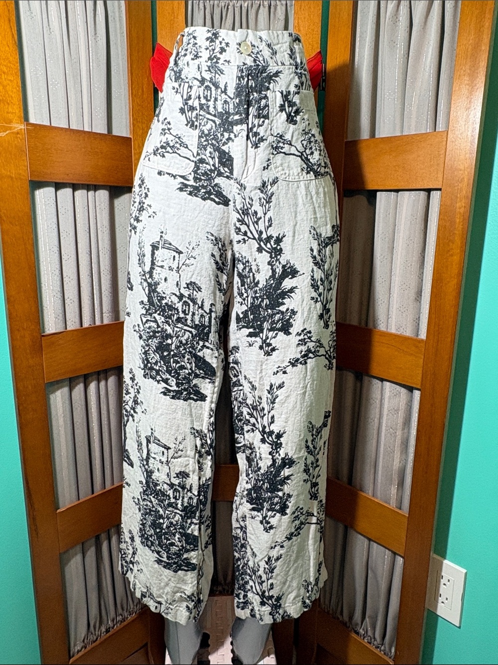Joie Black & Tan  Wide-Leg Printed Pants